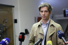 NSi in SDS bosta interpelirala ministra za delo Luko Mesca