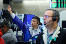 Indeksi pred odločitvijo Feda rekordno visoko, Nvidia vredna pet bilijonov USD