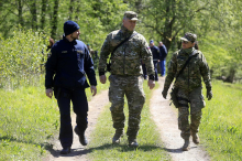 Aktivacija 37. člena zakona o obrambi? Pirc Musar: Uporaba vojske mora biti zadnji in ne prvi ukrep.