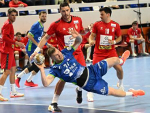 Slovenski rokometaši v Loznici v zadnjih sekundah do zmage proti Srbiji