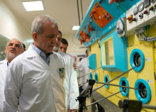 Iranski predsednik napovedal obnovo jedrskih poslopij 