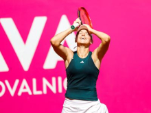 Med najboljšimi 100 na teniški lestvici spet dve Slovenki