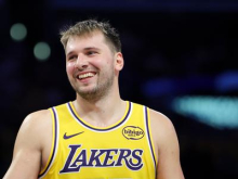Izbrane besede Nezemljana o Luki Dončiću, navijači Lakersov že odštevajo ure