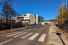 Mann mit entblößtem Penis verfolgte Frau: Weiter Bitte um Hinweise