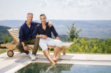 Knuddeliger Familienzuwachs für Ralf Schumacher und Partner Étienne 