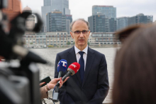 SRBIJA OPREDELJENA ZA JAČANJE STRATEŠKOG PARTNERSTVA S KINOM: Premijer prof. dr Đuro Macut završio četvorodnevnu posetu Šangaju!