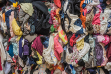 Altkleiderberge: Sind Kleiderspenden überhaupt noch sinnvoll?