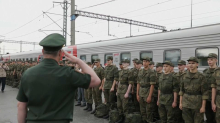 Rusija uvaja celoletni vpoklic moških, starih od 18 do 30 let