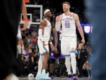 Preobrat prvakov v Memphisu, Houston v zadnjih minutah razorožil Milwaukee #video