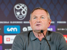 Matjaž Kek pozval Manchester United, naj sporočijo, kaj je z Benjaminom Šeškom