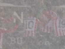 Vratarja kidala kazenski prostor, v metežu zadel s škarjicami #video