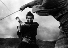 V 93. letu starosti je umrl japonski igralec Tacuja Nakadai