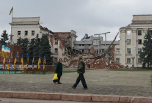 Ukrajinska vojska napadla rusko naftno rafinerijo, ruske sile pa Odeško oblast