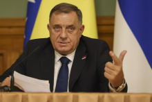 Kazenska ovadba proti Dodiku zaradi sovražnega govora