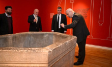 Milanović na izložbi 'U početku bijaše kraljevstvo' u Klovićevim dvorima