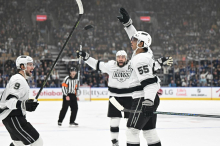 Byfield v domačem Torontu v podaljšku le kronal premoč Kraljev