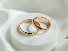One in five adults now sign a pre-nuptial agreement before getting married