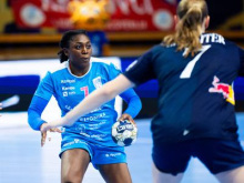 Krimovke upajo na presenečenje