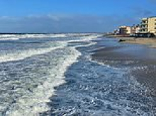 At least four dead and five injured in horror boat accident at San Diego beach