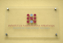 Ob 100. obletnici Inštitut za narodnostna vprašanja prejel zlati red za zasluge