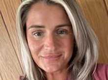 The over-the-counter painkillers turning middle class mothers into 'junkies': Every home medicine cabinet has a blister pack for sore backs and headaches, but it takes just weeks to get addicted - with ruinous consequences