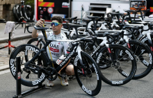 Almeida ostaja zvest UAE-ju in vlogi Pogačarjevega superpomočnika na Touru