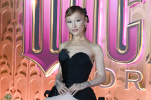 Ariana Grande bei „Wicked“-Premiere in Singapur bedrängt: Fan muss ins Gefängnis