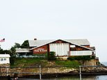 Beloved New England restaurant closes its doors after EIGHT decades in business