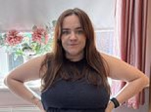 Mother, 30, became so addicted to codeine that she 'faked injuries' to keep getting prescriptions: 'It made me feel happy and content'