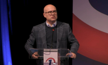 JESU LOKALNI IZBORI, ALI IMAJU DALEKO VEĆI ZNAČAJ Vučević u Sečnju razgovarao s građanima: Država sačuvala sve građane Srbije (VIDEO)