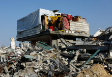 Mustafa: K obnovi Gaze mora prispevati tudi Izrael. EU namerava usposobiti 3000 policistov.