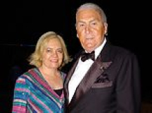 Withering list of insults John Laws exchanged with one of his lead rivals. Derryn Hinch is all too happy to repeat them now