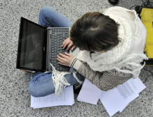 Državljani tretjih držav lahko v Sloveniji za leto dni pridobijo status digitalnega nomada