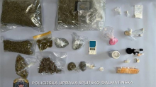 'Pali' splitski dileri s gomilom droge. Policija otkrila što su im sve našli u stanu
