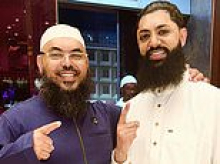 Coronation Street star poses beside 'sex slave' speech hate preacher who was banned from the UK