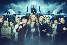 Bill Kaulitz kletterte bei tödlichem TV-Krimi-Dinner aus der rosa Torte