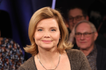 Neue Serie mit Annette Frier: „Älter werden ist nix für Feiglinge“