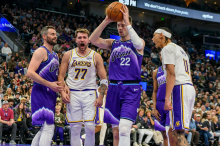 Utah – Los Angeles Lakers 81:84 (po 3. četrtini)