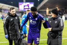 Derbi dveh polčasov, najvišjo ceno pa s poškodbo plačala strelca