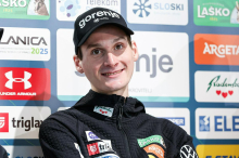 Obeta se pester skakalni teden; brez tekme le v četrtek