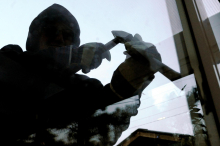 Einbruch: Polizei sucht Wiederholungstäter von St. Kanzian