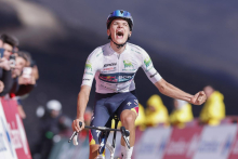 Italijanski up in adut, ki prijateljuje z mentorjem Rogličem in ima rad Pogačarja