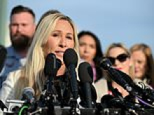 Warnings of massive GOP mutiny as Republican lawmakers lash out at 'garbage' treatment by White House