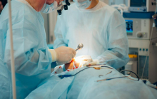 Bo oddelek za maksilofacialno kirurgijo razpadel? UKC miri, da so razmere normalne.