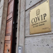 Casse di previdenza, patrimonio record a 125 miliardi. Ma cala il peso degli investimenti in Italia