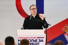 BALKANSKI UNIVERZALNI KRIVAC! Dražen Živković pravo u metu: Aleksandar Vučić odgovoran za sve – od razvoda u selima, kašnjenja vozova do topljenja glečera!