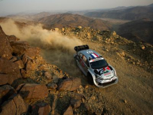 Sebastien Ogier le še dan oddaljen od devete lovorike