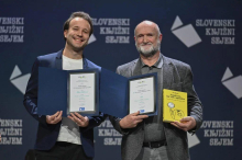 Bralke in bralci knjižnega sejma izbrali Škrlečevo knjigo o spominu