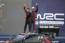 Ogier z devetim naslovom ujel rekorderja Loeba