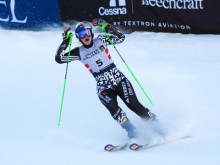 Alice Robinson brez konkurence, Bucik Jogan v finalu nazadovala